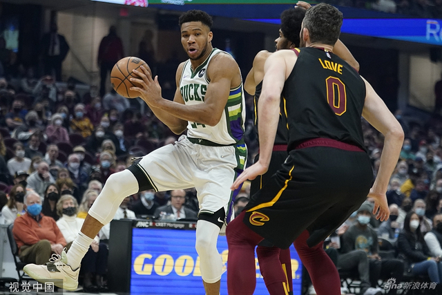 球迷一次次 球迷一次次