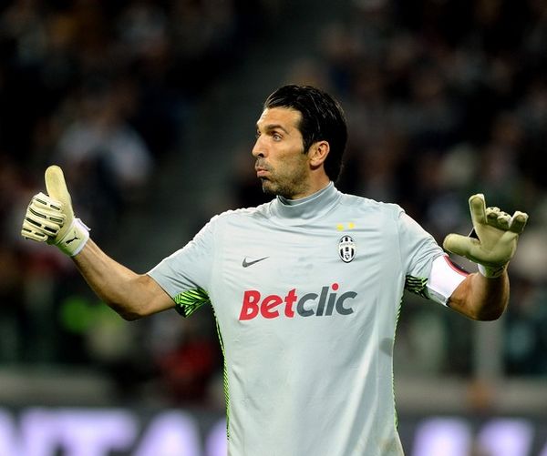 闻发布会的 闻发布会的